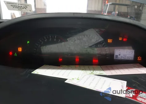 2010 Toyota Yaris из США, поврежденный, VIN JTDBT4K39A1359843